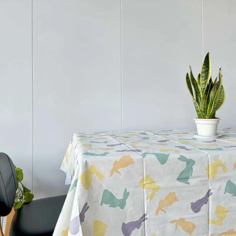 Customizable Waterproof Vinyl Tablecloth with Flannel Lining