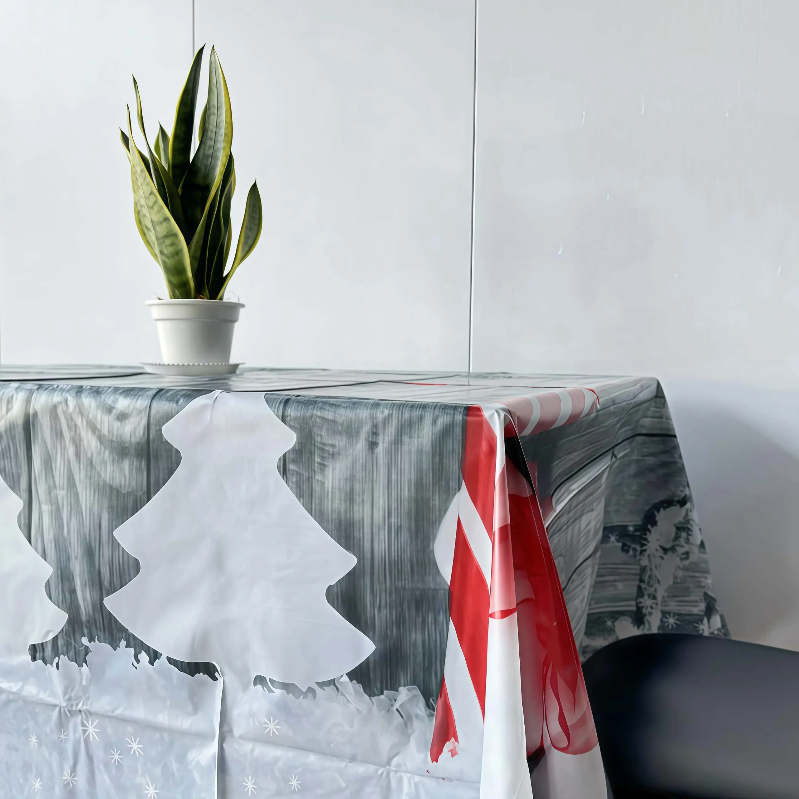 Functional PEVA Tablecloth for the Holidays