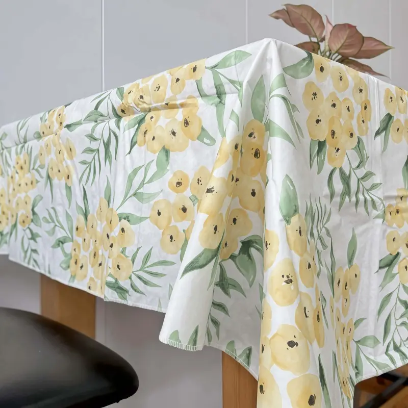 Flannel Lined Waterproof Tablecloth